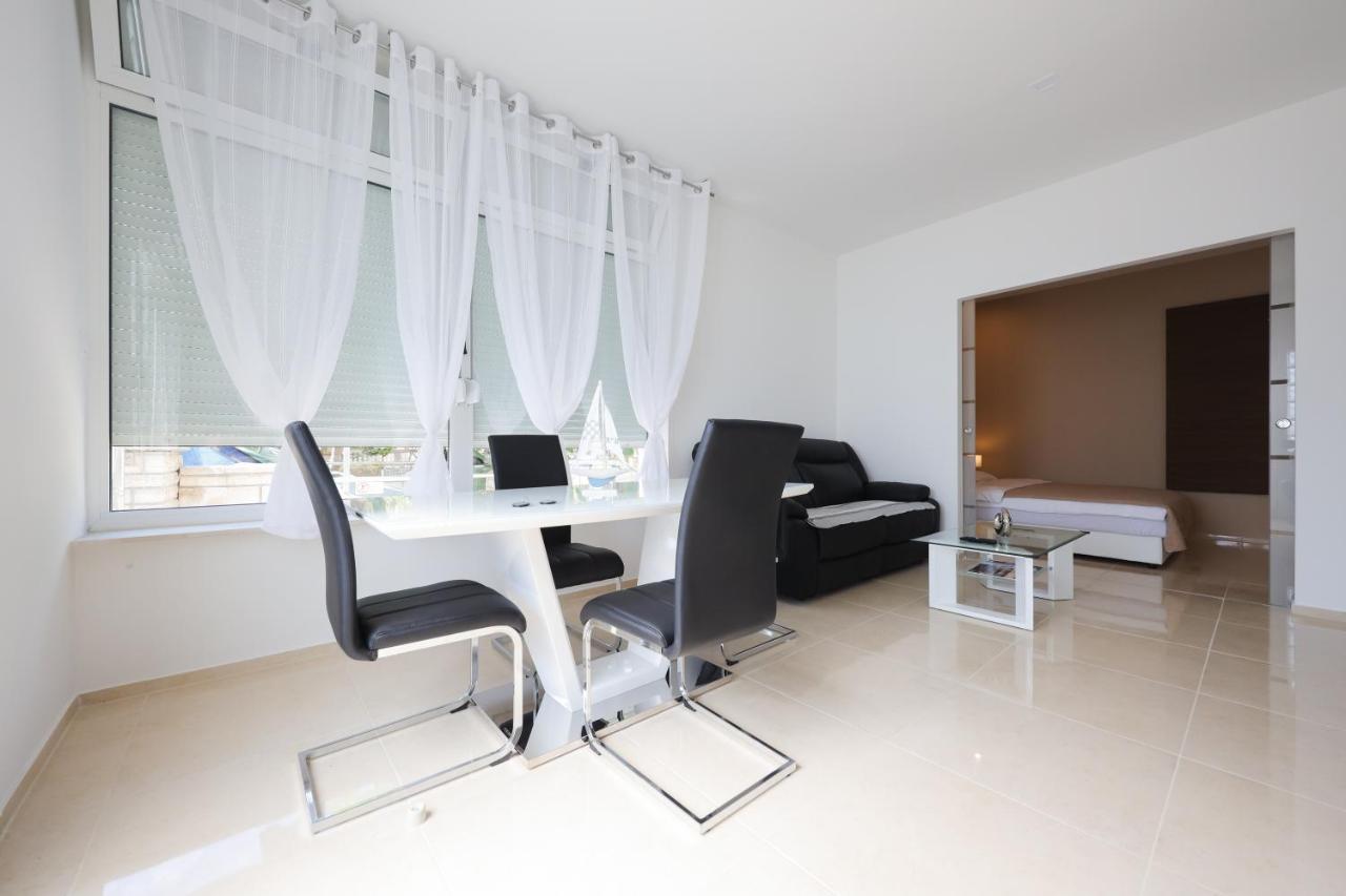Apartments Zelic Zadar Exterior foto