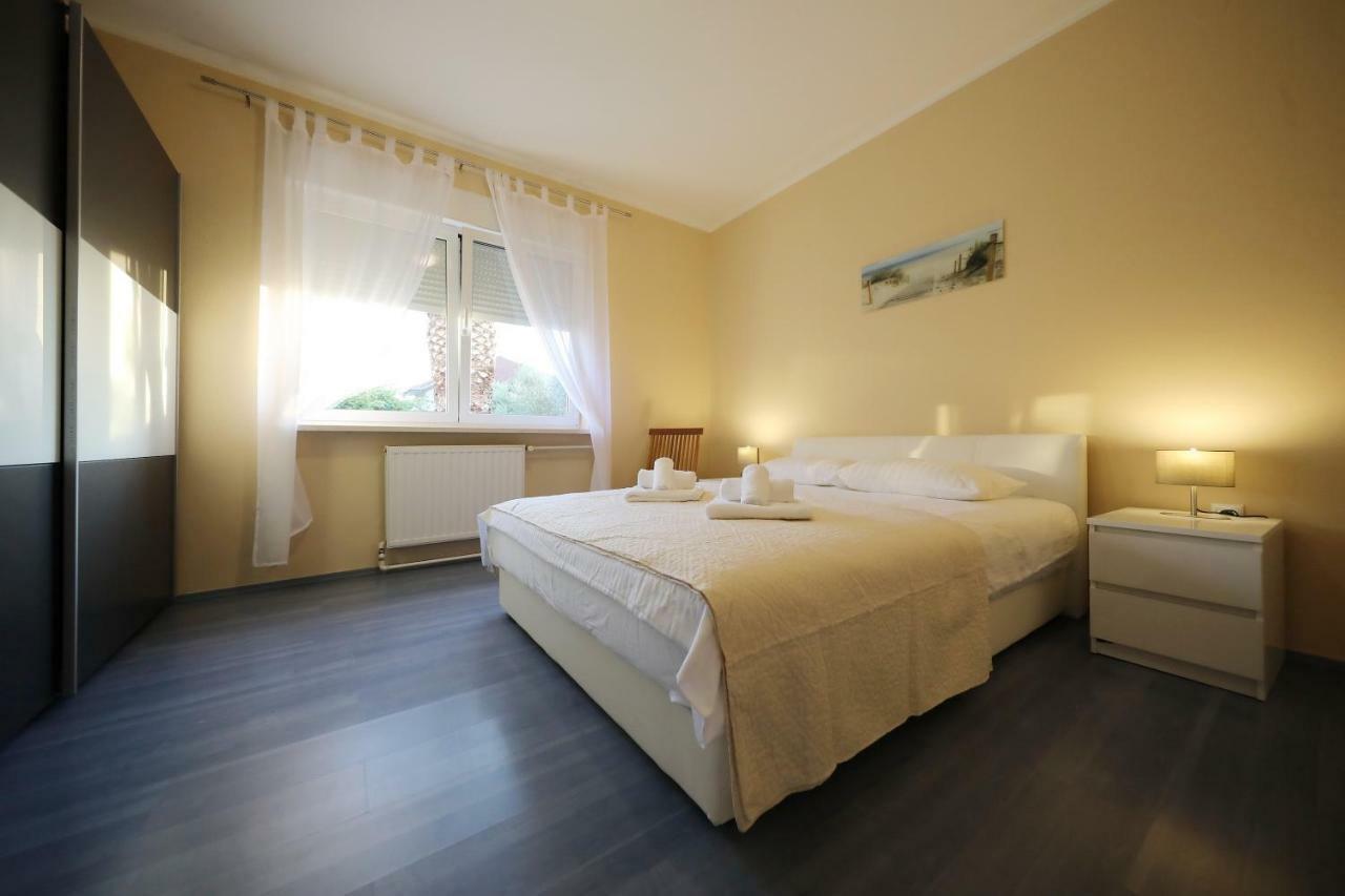 Apartments Zelic Zadar Exterior foto